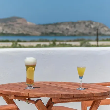 My Naxos * Naxos City
